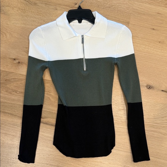 Colorblock Zip-Up Ribbed Top - Picture 1 of 1